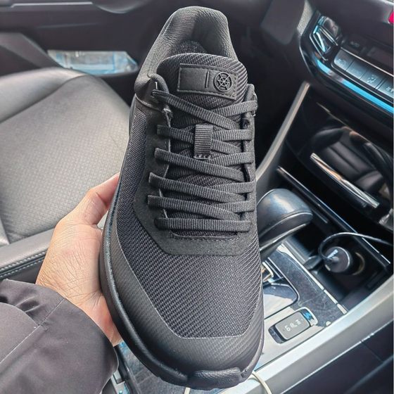 Dijia's Same Style Outdoor Mountaineering Mesh Shoes, New Men's Shoes, Casual Sports Shoes, Yellow Label Outsole, Non-Slip and Wear-Resistant