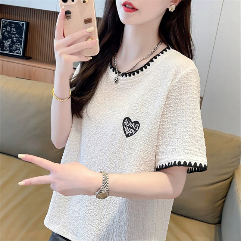 Trendy Niche Design Short-Sleeve T-Shirt for Petite Women, Summer Korean Style Loose Plus-Size Women's Clothing with Color-Blocking and Regular Shoulder Cut Trendy Niche Design Short-Sleeve T-Shirt for Petite Women, Summer Korean Style Loose Plus-Size Women's Clothing with Color-Blocking and Regular Shoulder Cut