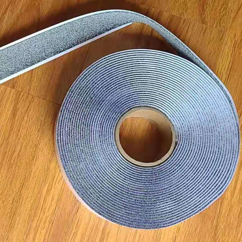 厂家批发贴缝带 公路地面裂缝养护维修用 自粘式沥青路面贴缝带