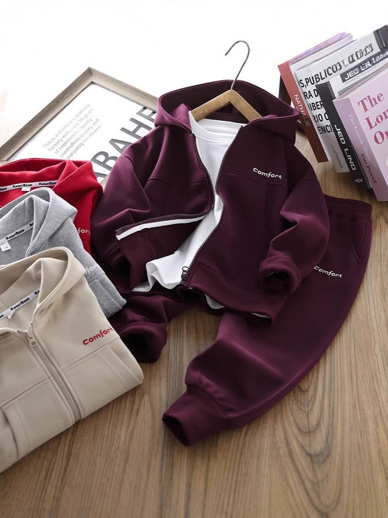 Autumn children's sports suit for boys