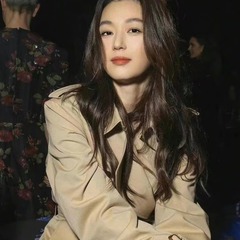 カウンターブティック 2025 春の新作ウインドブレーカー女性のミッドレングス Quan Zhixian 同じスタイルの英国スタイルのカーキジャケット