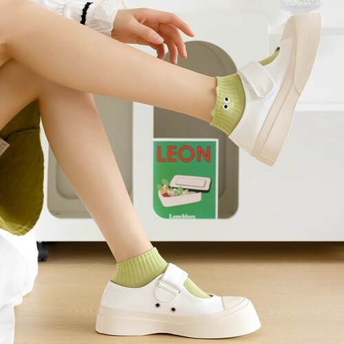 Zhuji socks for women, cotton wholesale spring and summer new socks for women, cute cartoon embroidered short socks, absorb sweat and breathe