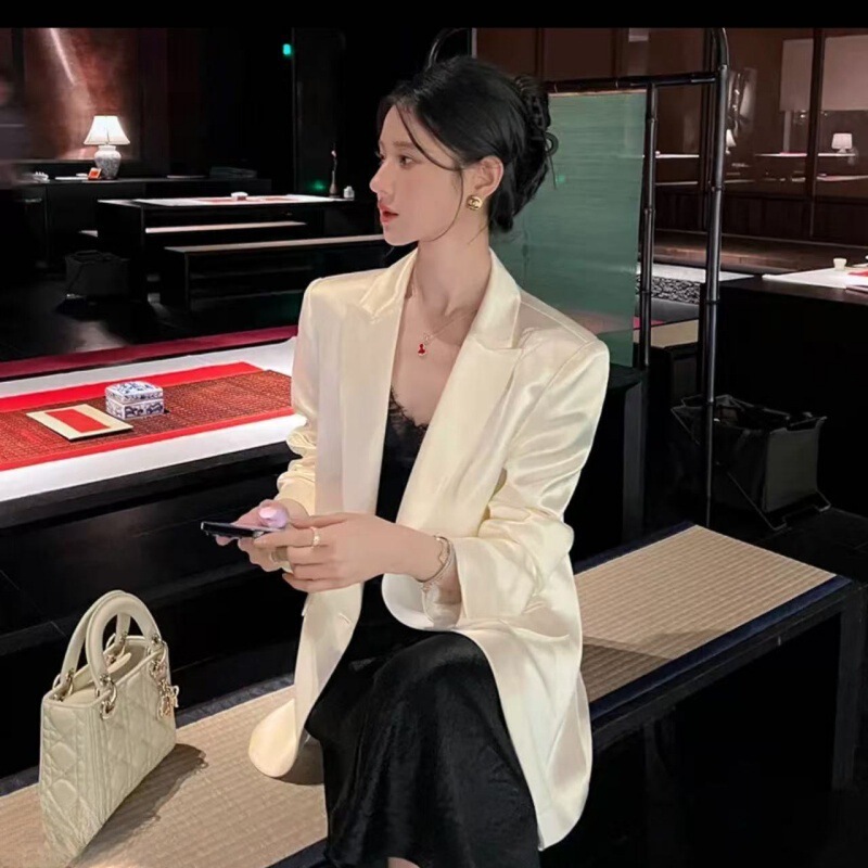 2025 New Fashion Korean Style Suit Design Elegant Elegant Jacket Streamer Satin Slimming All-match Suit Women