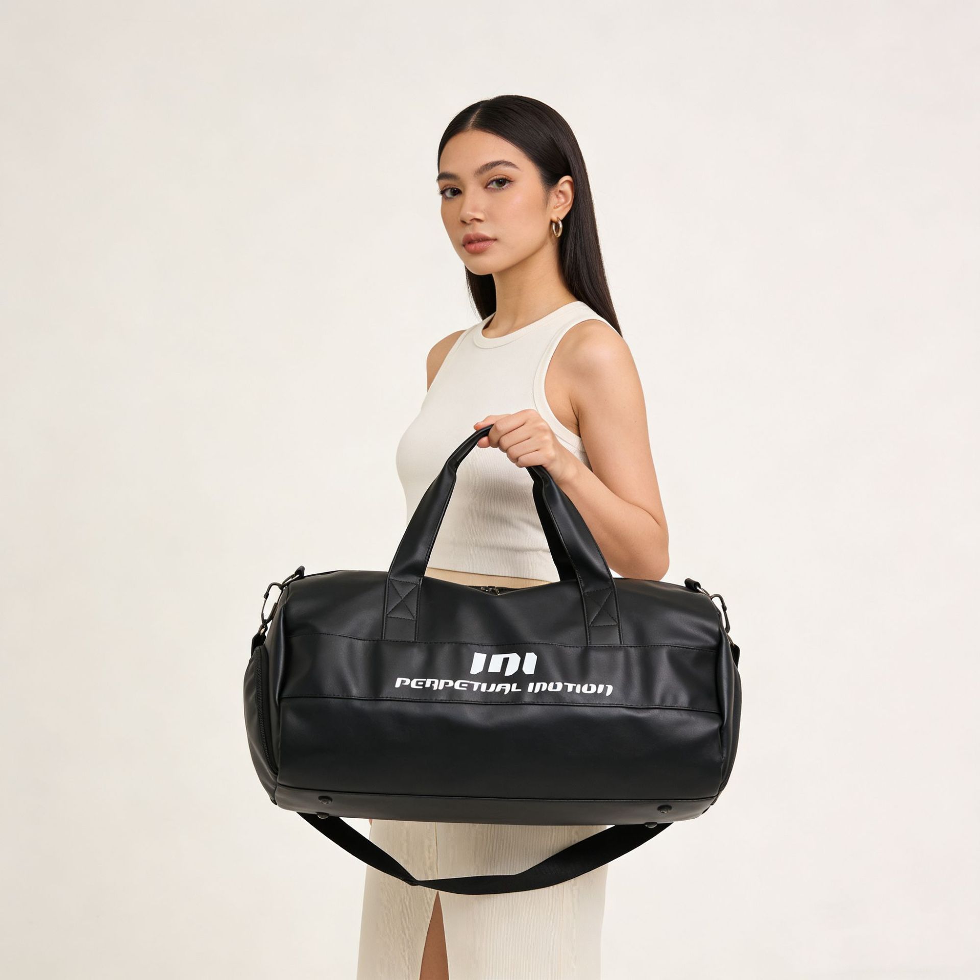 Large Capacity Dry-Wet Separate Gym Bag, Short Trip Travel Bag with Independent Shoe Compartment, PU Leather Handheld Crossbody Sports Storage Bag - Thumbnail 3