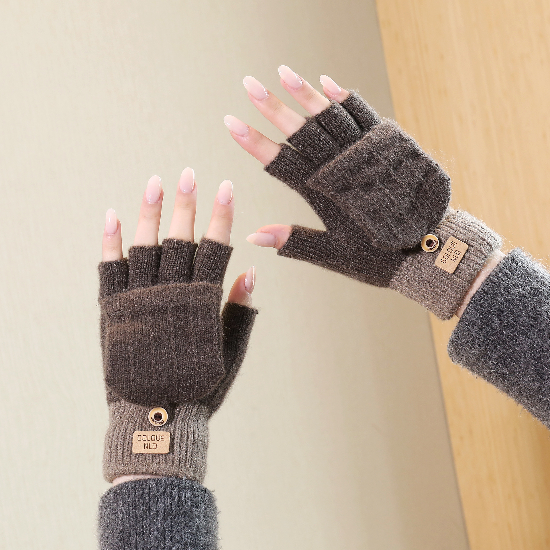 Guanti invernali in velluto spesso antifreddo da equitazione con touch screen, caldi guanti unisex in lana_voghion.com