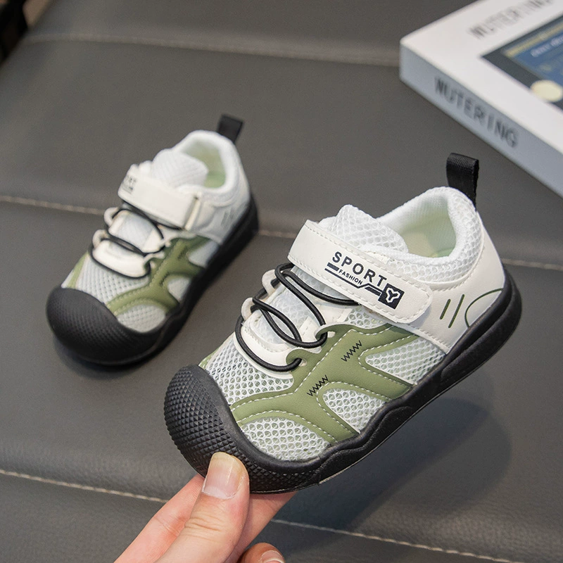 Детские туфли для малышей 0-3 лет, лето 2025, новые дышащие туфли с сеткой, мягкая подошва, модные туфли для малышей