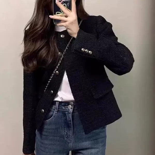 2025年加棉加厚女新款爆款高级感厚外套穿搭法式小香名媛风上衣