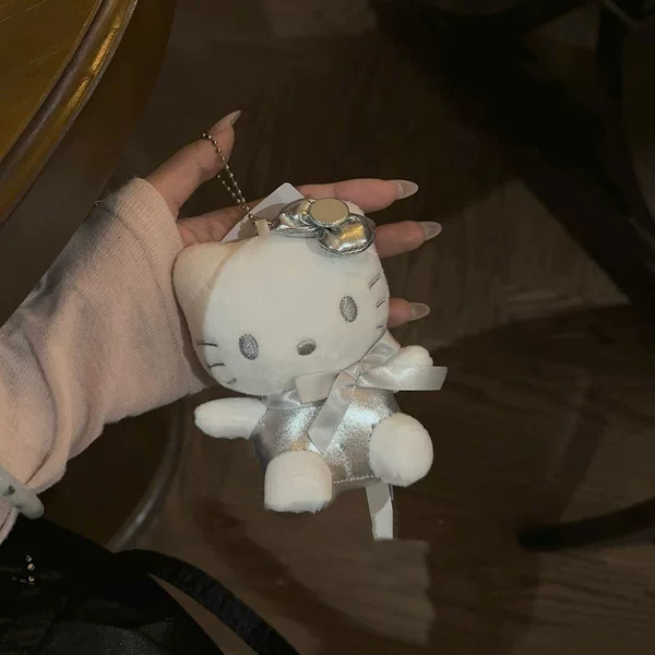 New Niche Ins Style silver Hello Kitty Design Bag Hanging Cute Kitty Keychain Doll