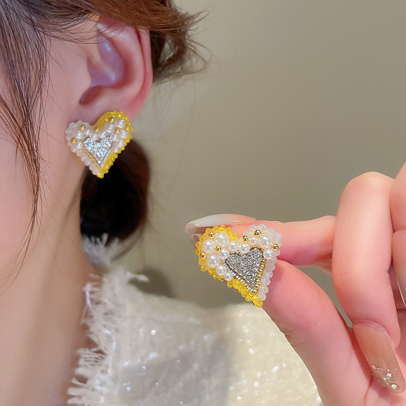 Cute Heart Shape Copper Plating Rhinestones Earrings 1 Pair