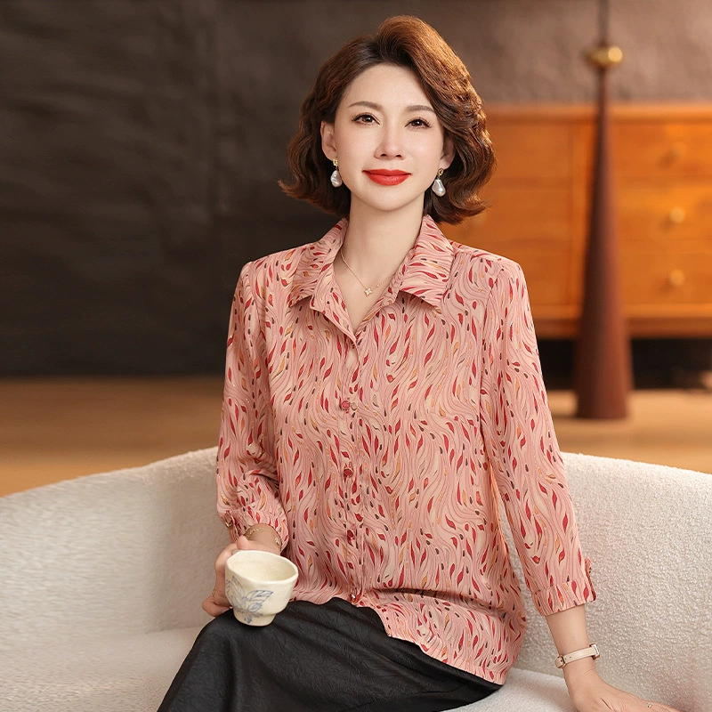 Средние и пожилые женщины Летняя рубашка с рукавами из семи точек 2025 новый большой размер свободный мама с тонким кардиган