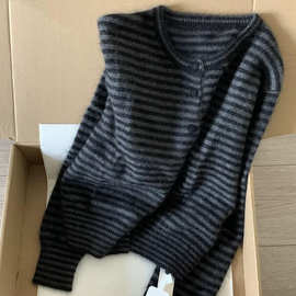 条纹针织开衫女秋冬新款撞色宽松外套正肩显瘦复古上衣百搭韩系潮