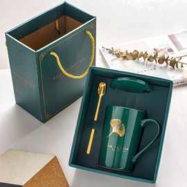 12安绿釉礼盒陶瓷马克杯带盖勺实用情侣水杯开业庆典礼品杯子批发