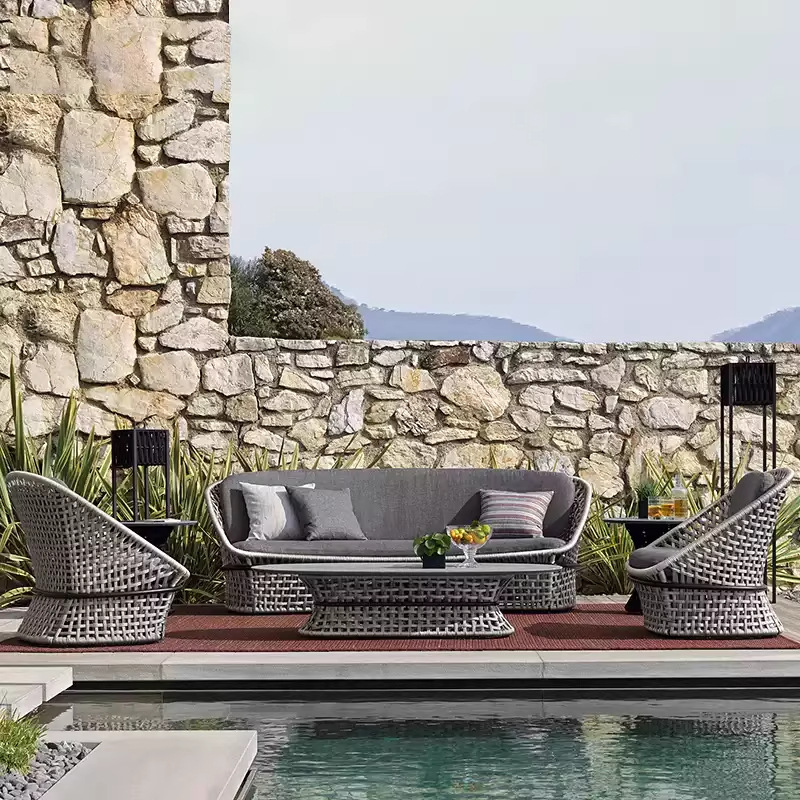 Muebles de patio al aire libre de vacaciones, sillas de caña importadas, terraza italiana, sofá de lujo al aire libre, combinación simple