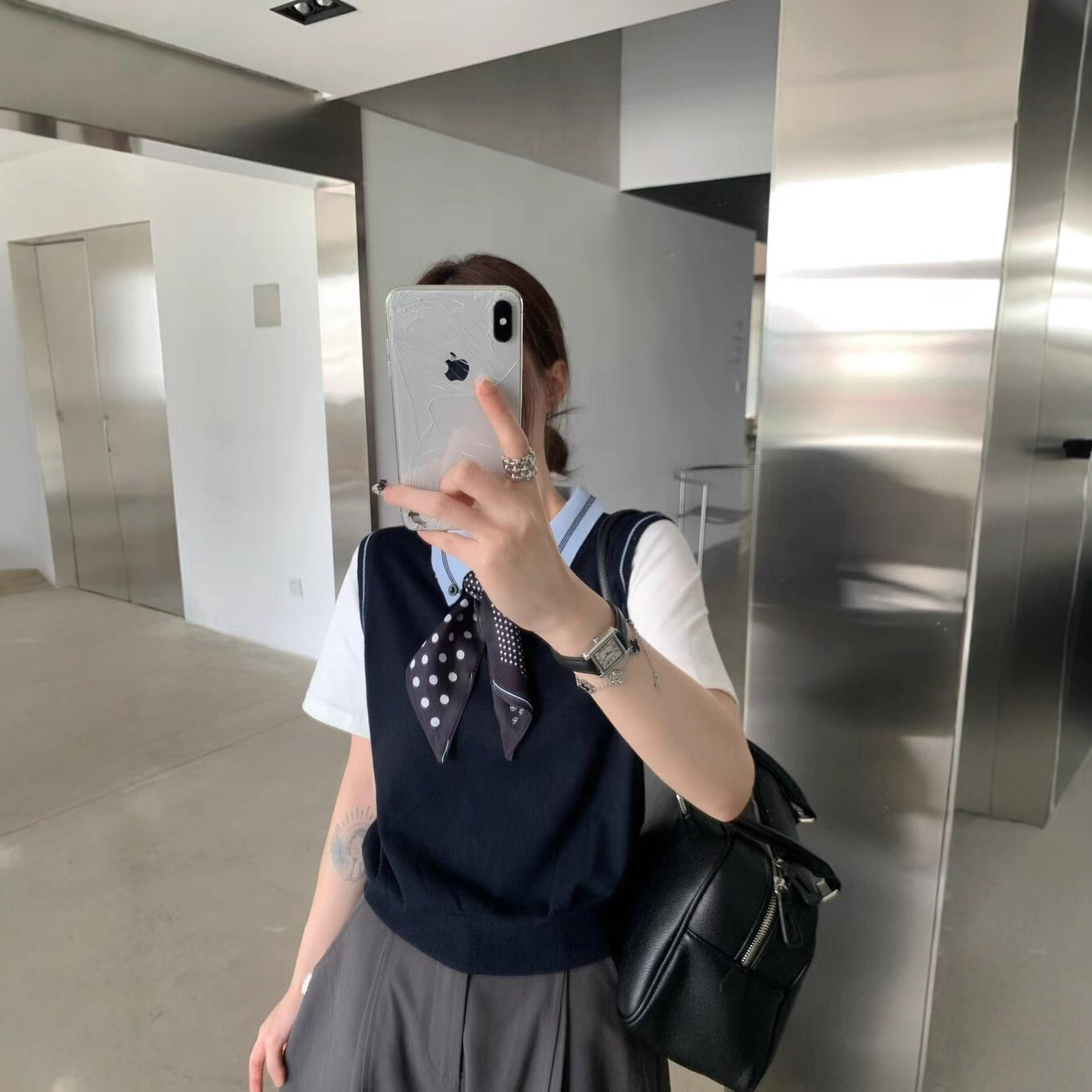 清仓不退换秋季韩版学院风拼接假两件polo领短袖针织衫女(配丝巾)