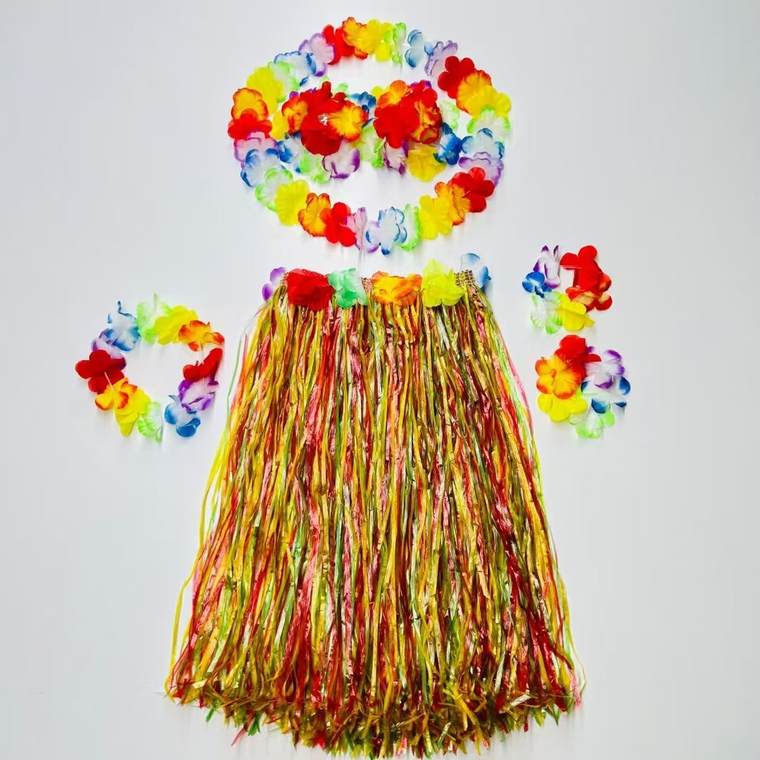 Traje de falda de paja de color