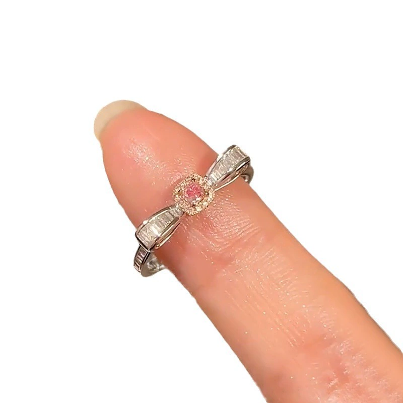 Ring Fuchsia small design, universal stone ring, light-luxury index-finger style