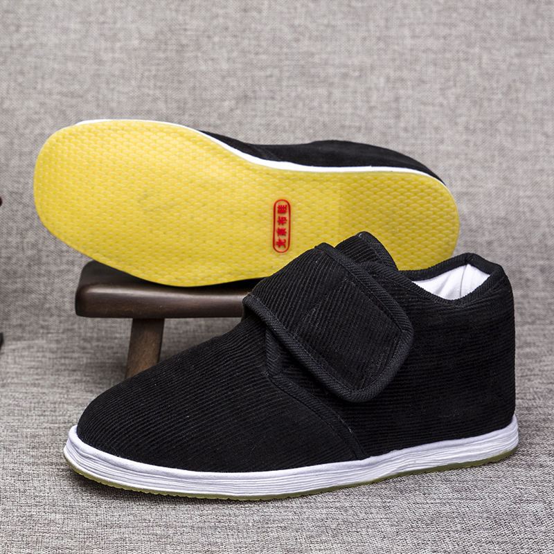 Old Beijing Layered Sole Cloth Shoes for Men, Winter Non-Slip Black Cotton Shoes with Velcro Closure, Fleece-Lined and Thickened