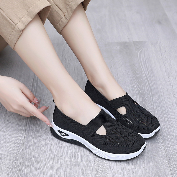 fashionable casual footwear for leisure
