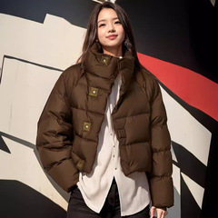 2025 新しい冬服女性の茶色の綿コート小さなショート韓国スタイル肥厚パンコート綿コート