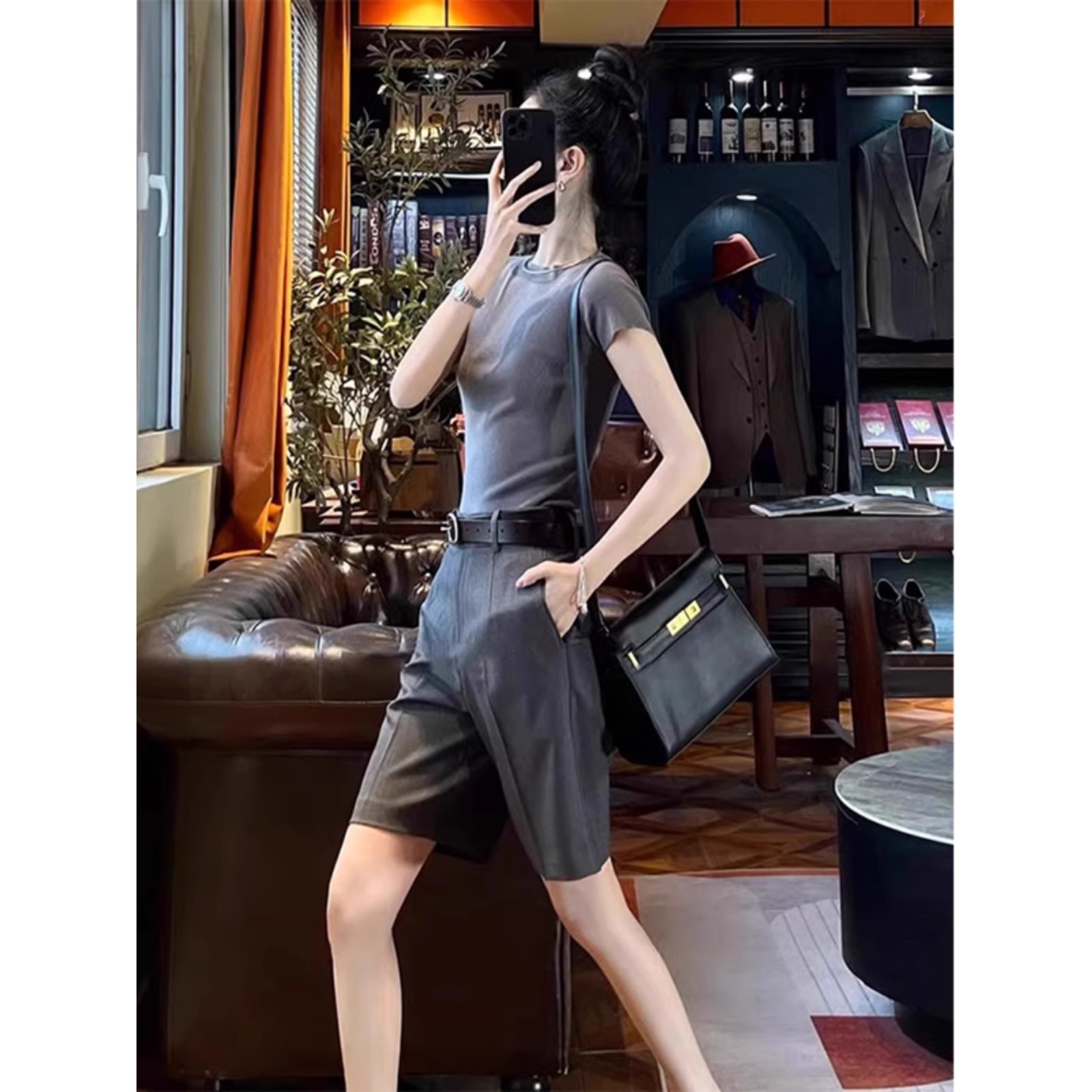 Quần short nữ dáng rộng ống suông chất vải mỏng mặc ngoài mùa hè — Màu đen (không có thắt lưng)