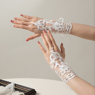 Bridal Wedding Dress Gloves Accessories Lace Hook Dance Performance Decoration Fashion Diamond Pearl Gloves Wholesale