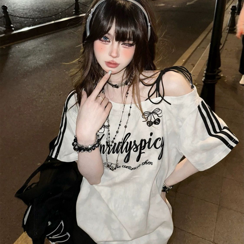 韓国の甘くてクールなホットガール絞り染めグラデーションオフショルダーコットン半袖Tシャツレディース夏新作3ストライプデザイントップ|undefined