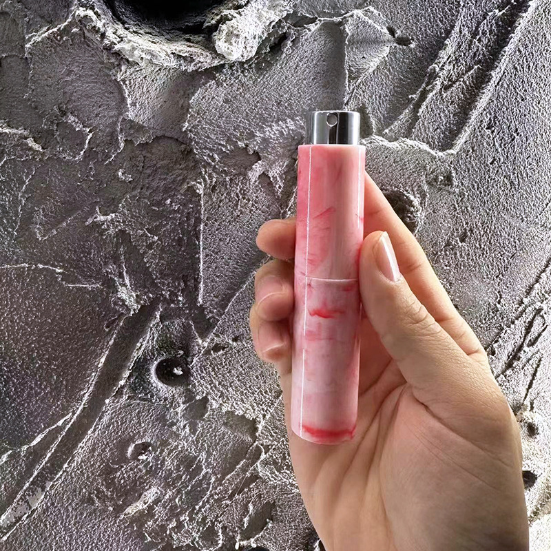 En stock 8/10ml de perfume giratorio sub-botella ambientador oral botella de spray botella de perfume de prensado de alta gama botella de spray bucal
