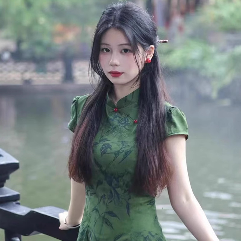 Vintage White Green Modified Cheongsam dress Women's 2025 Summer New Irregular Mid-length Hip Skirt