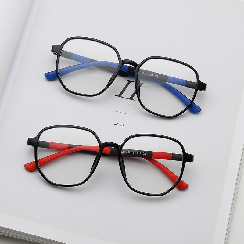 兒童防藍光眼鏡2024新款時尚TR90鏡框硅膠腿護眼小孩平光鏡眼鏡框