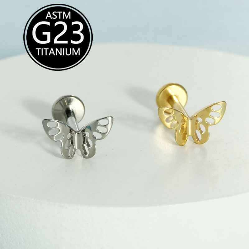 Silver pointed spike labret stud material detail