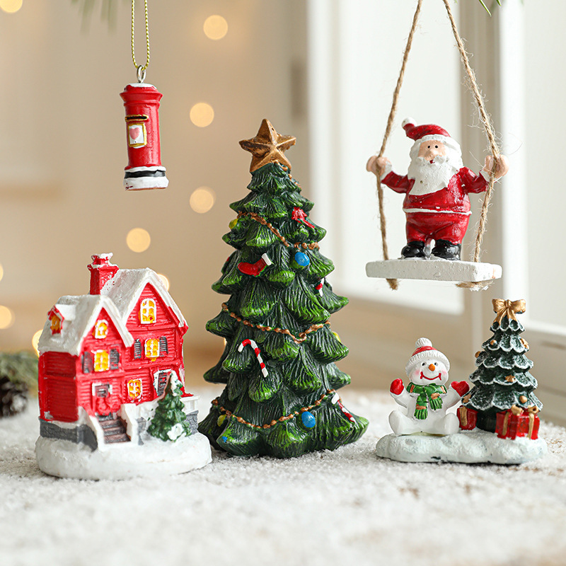 Adornos navideños transfronterizos Mesa de resina Mini Adornos Elk Snow House Pintado Árbol de Navidad Colgante Decoración colgante