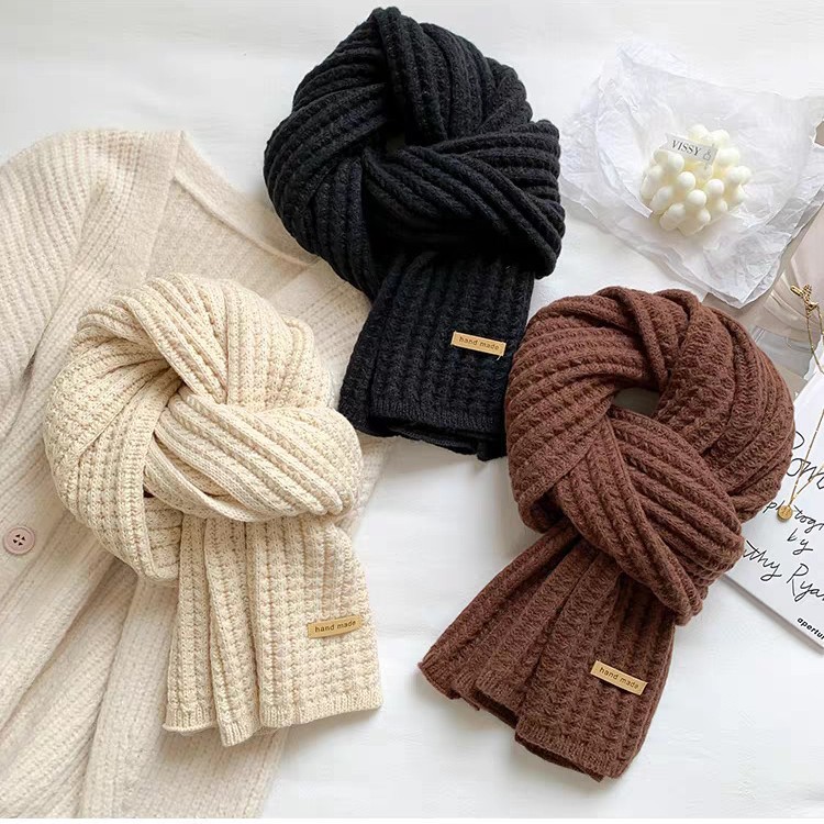 Universal knitted red long fashionable winter cute keep warm scarf