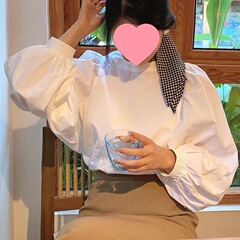 法式宽松白色泡泡袖衬衫女洋气别致甜美设计感圆领上衣显瘦百搭