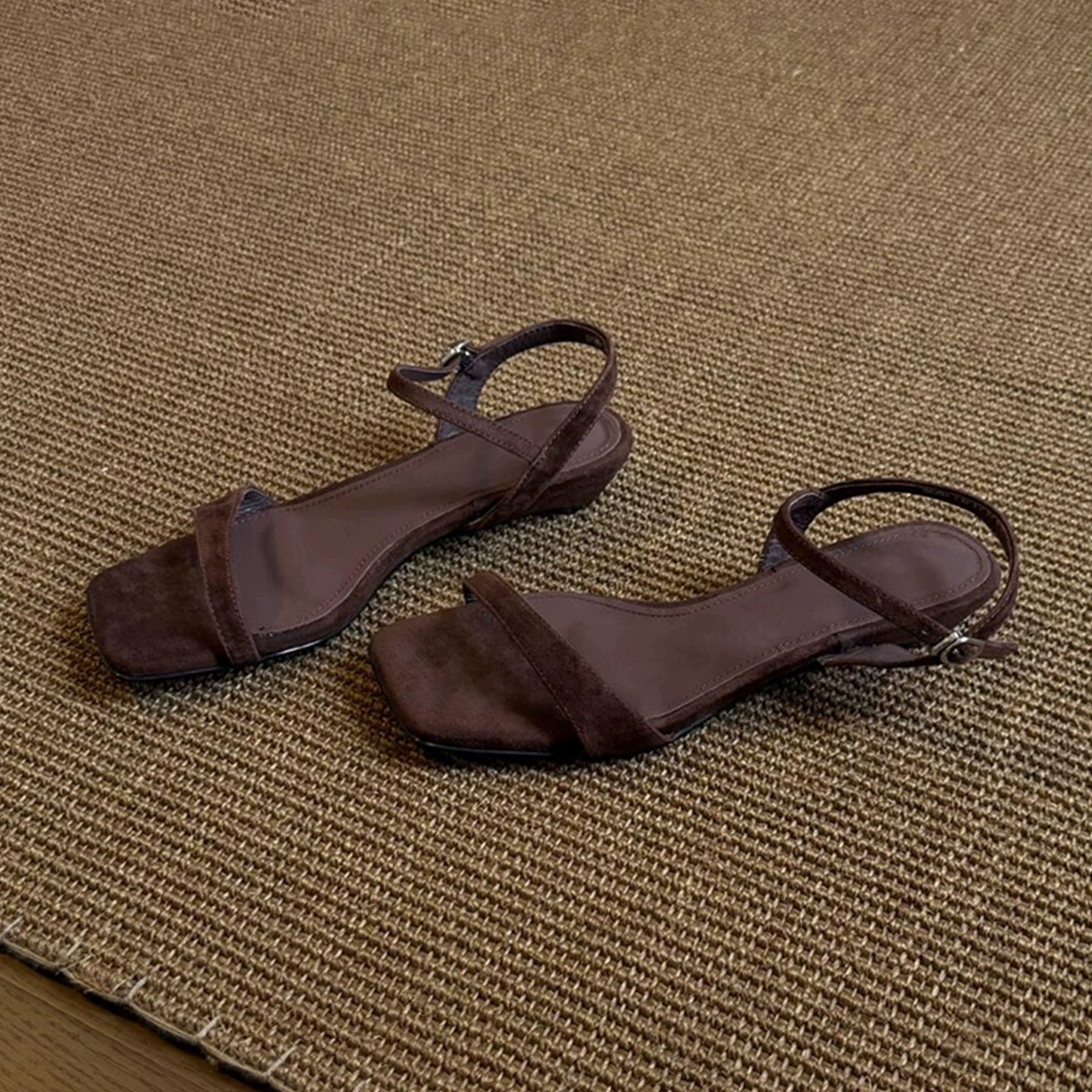 Minimalistic retro summer sandals with a strap