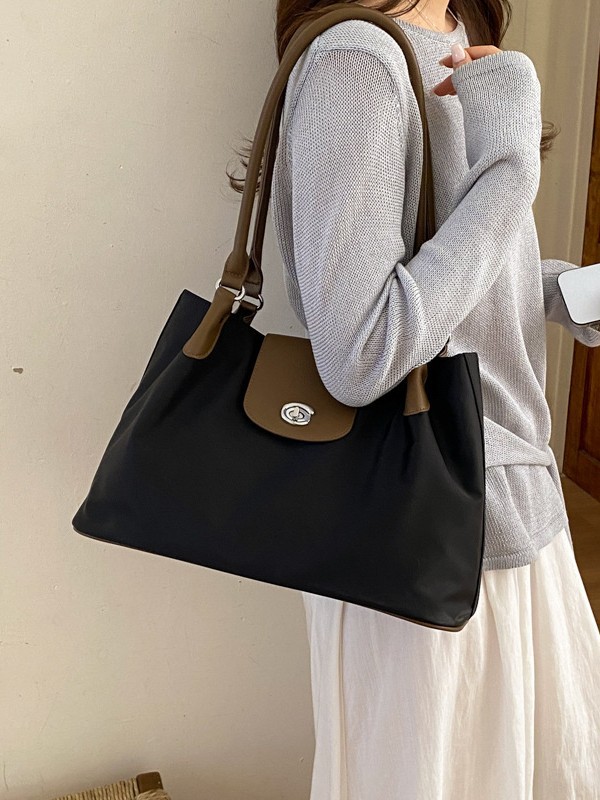 Bolsa de alta calidad de gran capacidad para mujeres 2026 verano nuevo estilo ligero simple hombro brazaleta de viaje bolsa de ocio image 4