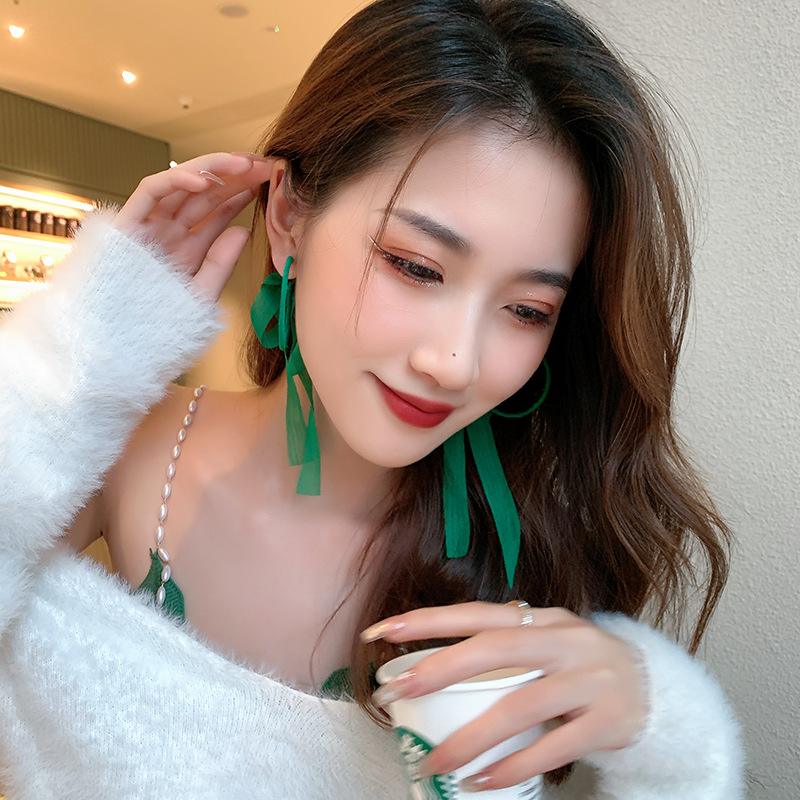 Retro Green Bow Ribbon Earring Earrings European And American Earrings Women Wholesale display picture 4