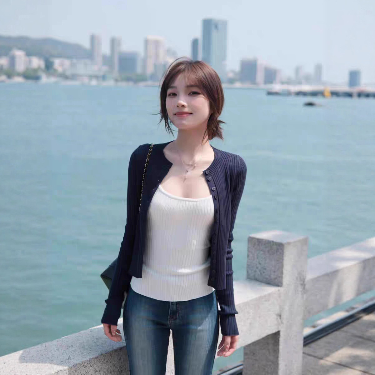 Early Autum Lazy Style Navy Blue Knitted Cardigan Suspender Two-Piece Set 2025 New Short Top Sweater Jacket