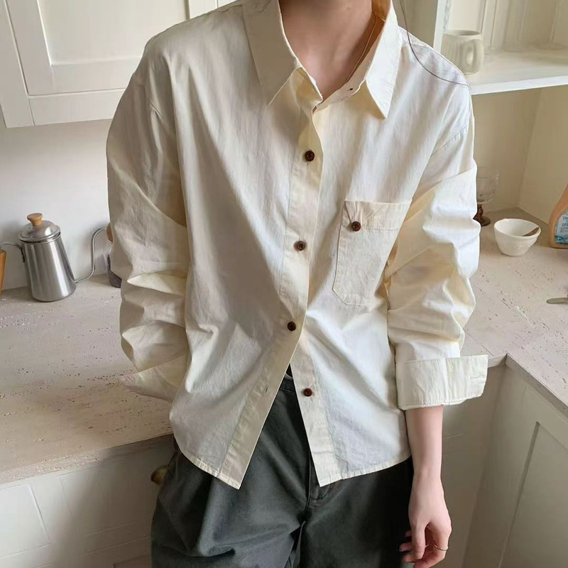 Solid color long-sleeve shirt 2026, simple Korean style, clean design, turn-down collar, single-breasted, slimming, versatile casual top for women Solid color long-sleeve shirt 2026, simple Korean style, clean design, turn-down collar, single-breasted, slimming, versatile casual top for women