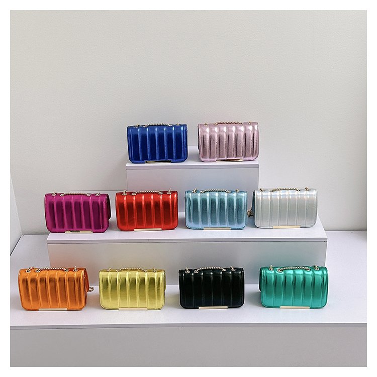 Bolso de cadena de color Macaron urbano simple pequeño bolso cuadrado brillante hebilla magnética bolso de hombro bolso de textura de diseño de nicho
