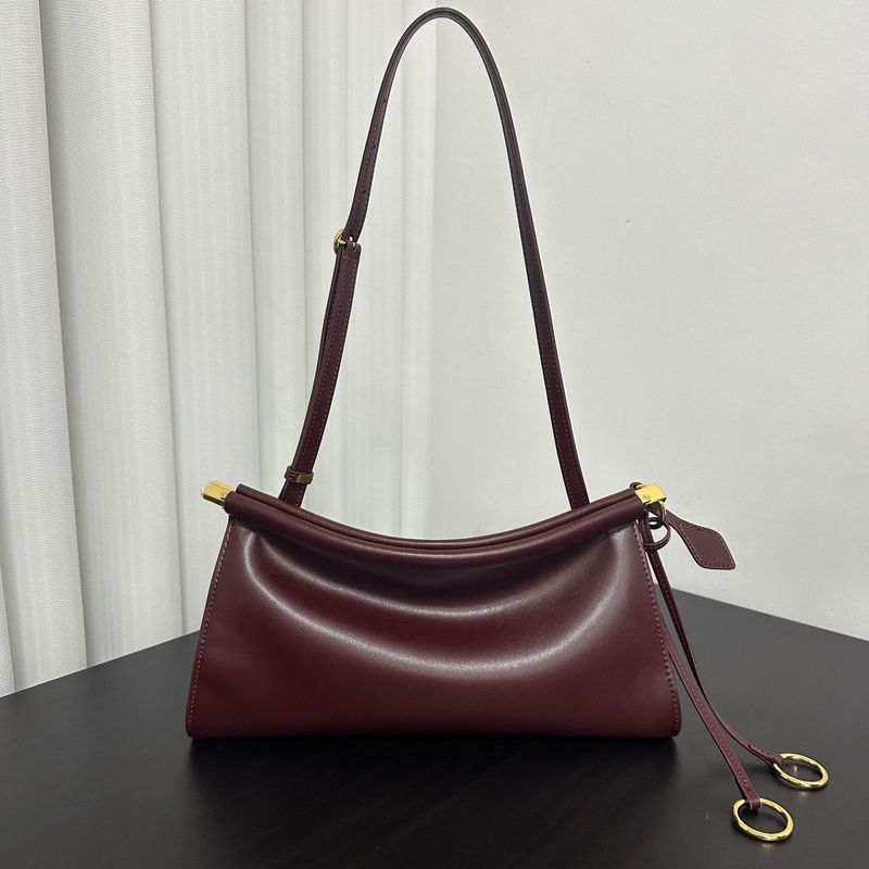 フレンチニッチデザイン ミニマリストスタイル 牛革 ショルダー 脇バッグ 通勤 シンプル ファッション 万能 レディースファッション バゲットバッグ|undefined