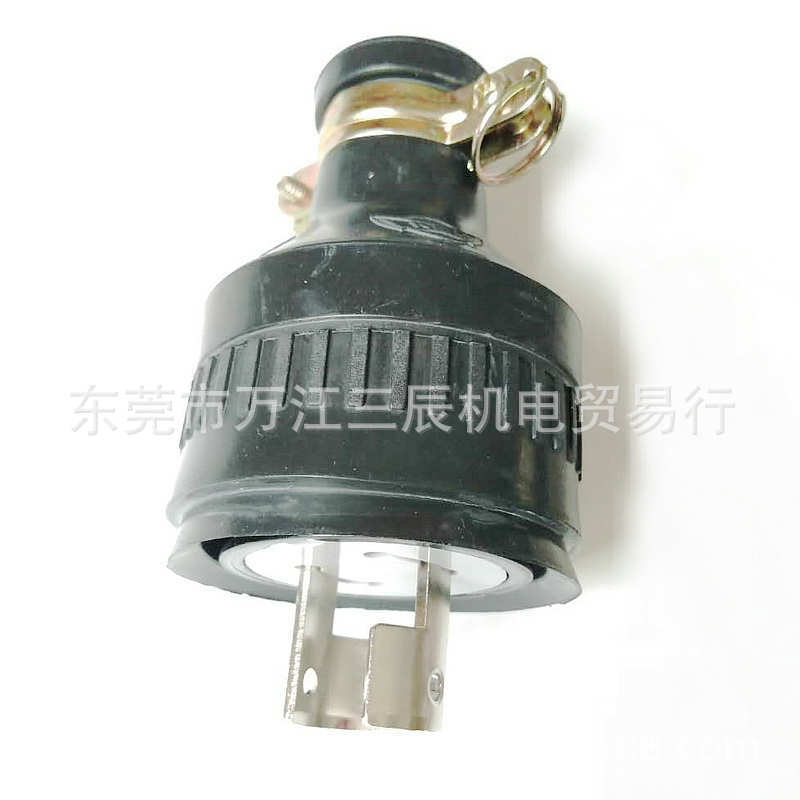20A台湾防雨插头 LK6220附橡胶套 LK8220 250V WF8220K引挂式插头