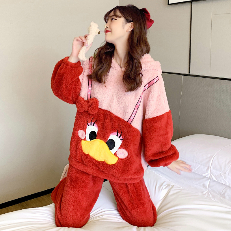 2023 popular Otoño e Invierno coral polar pijamas de manga larga engrosada de las mujeres de dibujos animados lindo felpa desgaste del hogar traje