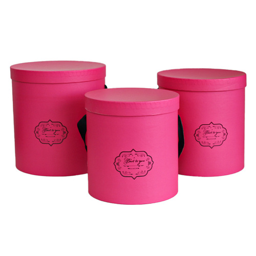 Holiday set of three fresh flowers hugging bucket floral bucket large strawberry bear carrying bucket floral art flower shop wholesale