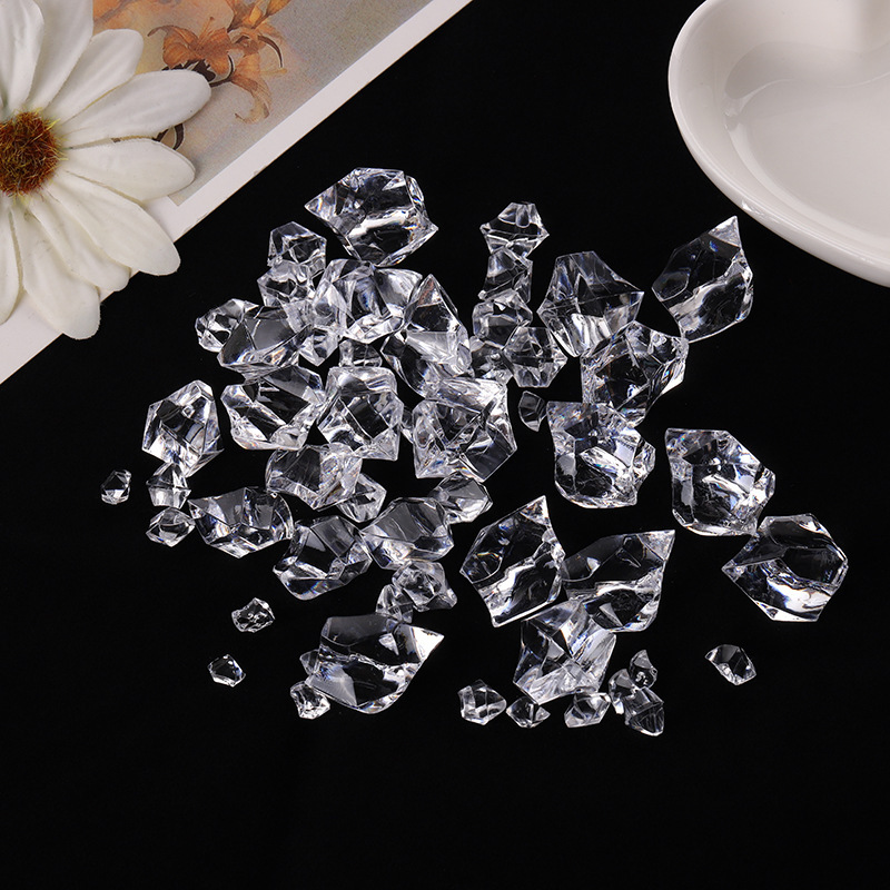 Simulated Ice Cube Gravel Crystal Crystal Porcelain Painting Diamond Asymmetrical Crushed Ice Photography Props Plastic Diamond Movie Props Fake Ice