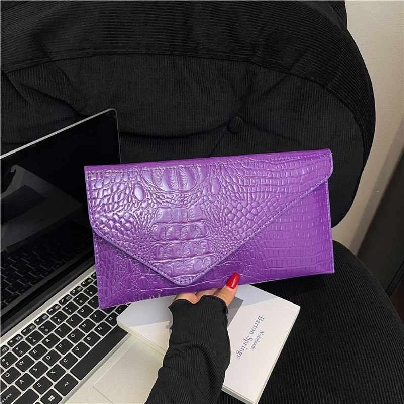 Moda de color sólido alta textura bolsa de cena de mujer nuevo otoño cocodrilo temperamento casual bolsa de mano versátil