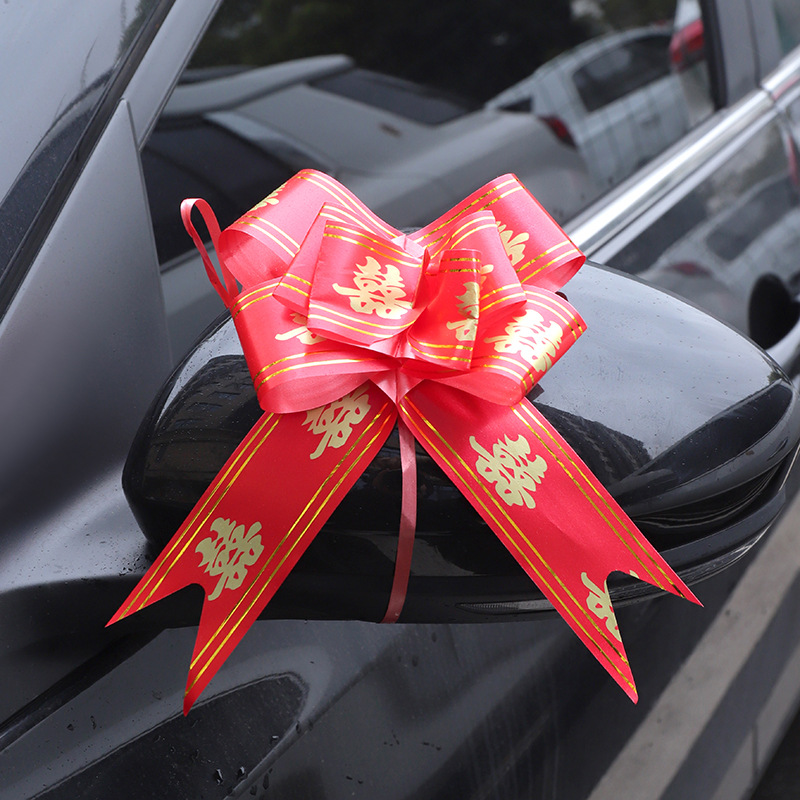 Decoración de la boda, mango de carro de flores, cinta de colores, embalaje de regalos de flores, arco de flores, mano de dibujo