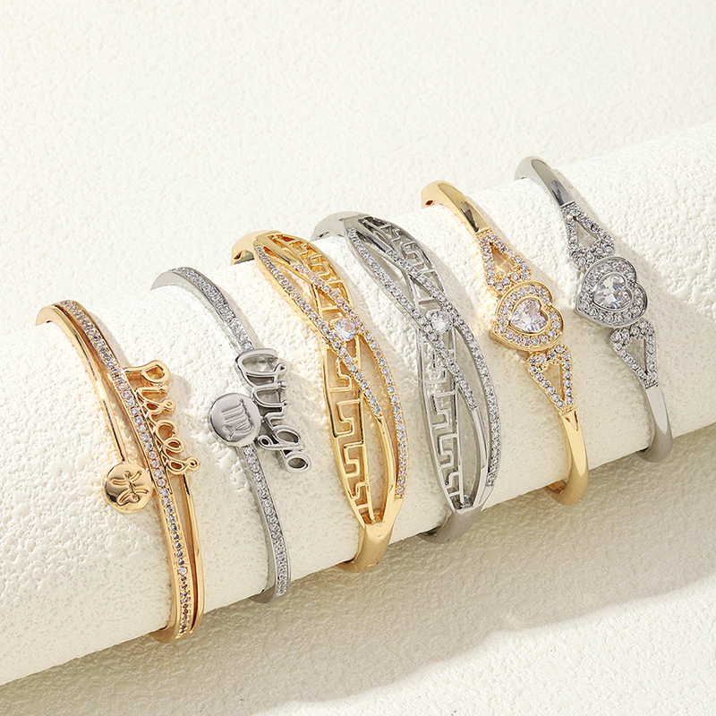 Brand fashionable geometric bracelet with letters