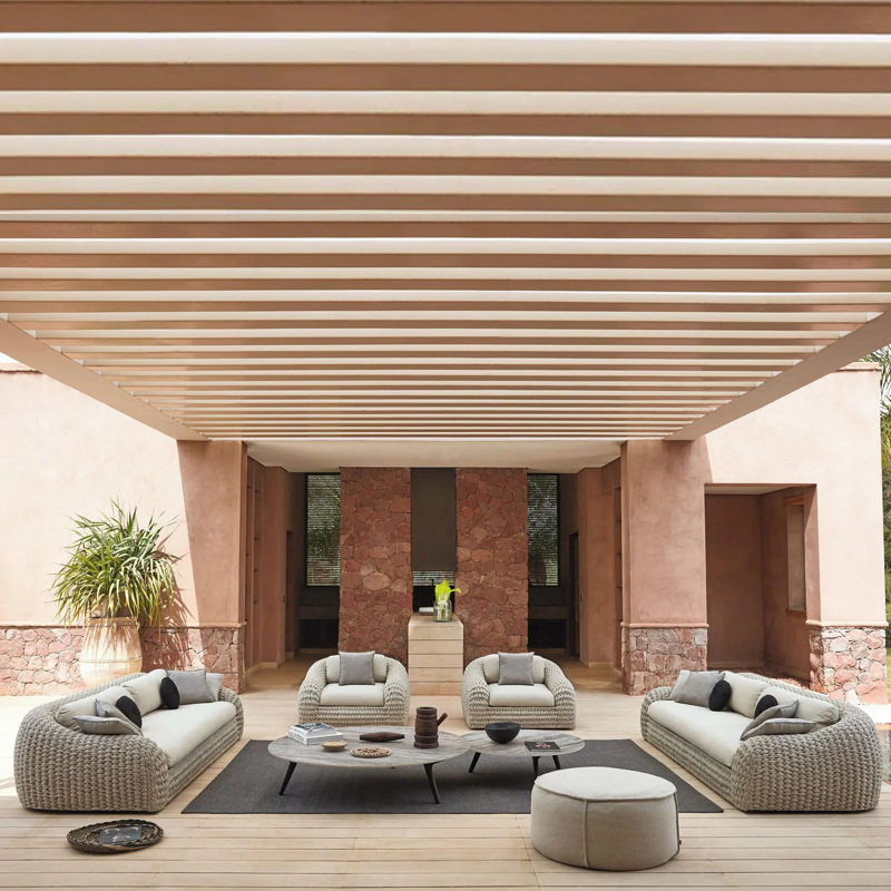 Sofá de ratán al aire libre Sala de estar del hotel Casa de familia al aire libre Villa Patio al aire libre Impermeable Protector solar Ocio Muebles de silla de mimbre