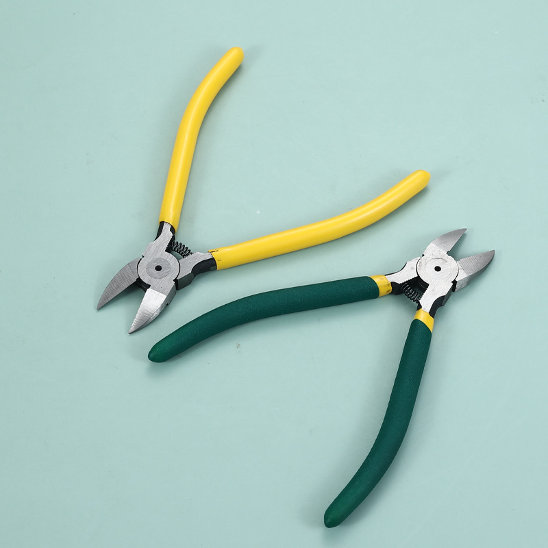 Los fabricantes suministran alicates de agua Jiutong alicates de agua de acero al cromo vanadio alicates diagonales tijeras electrónicas de 6 pulgadas herramientas de hardware al por mayor