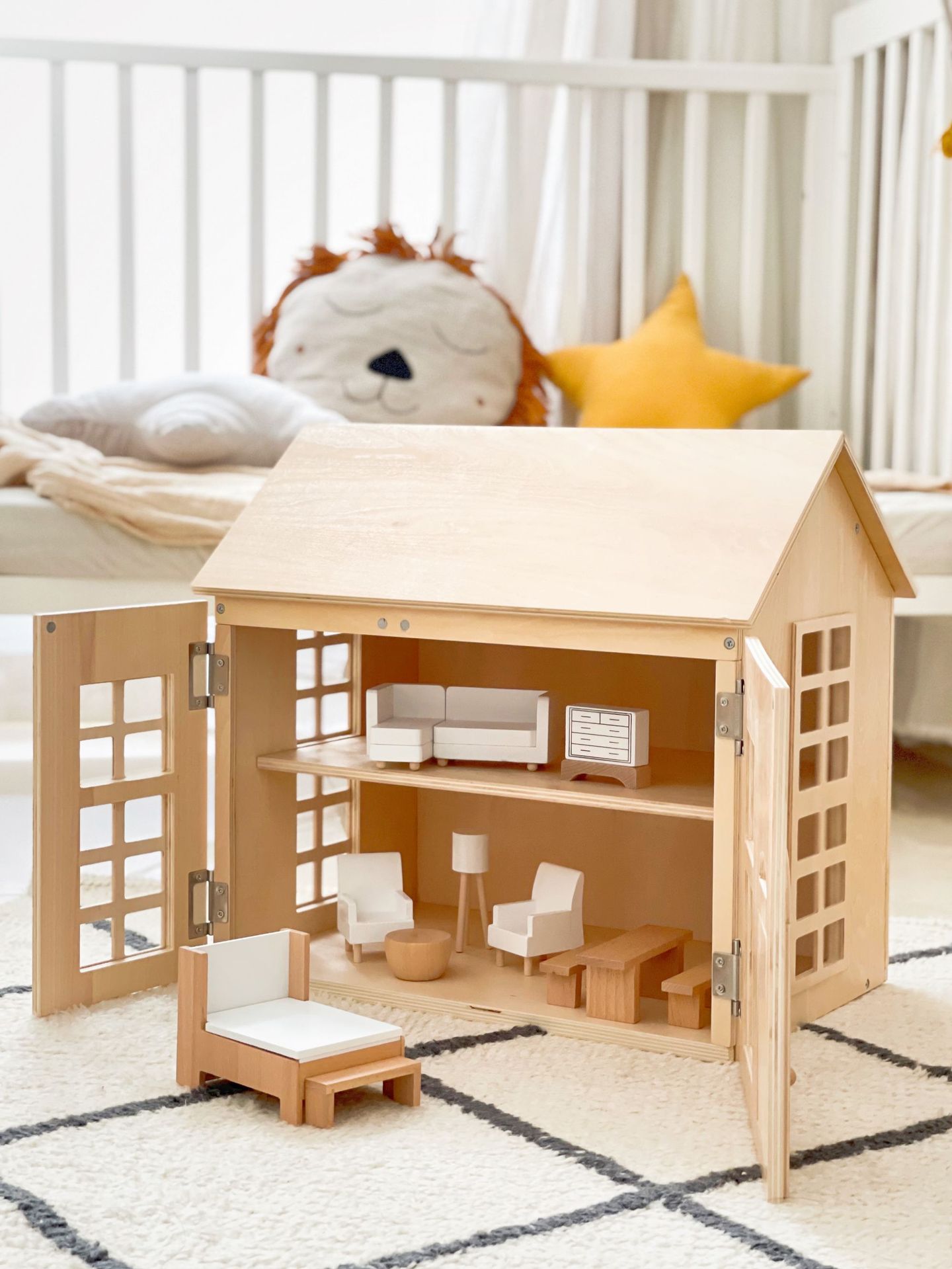 Casa de muñecas con muebles 6kg